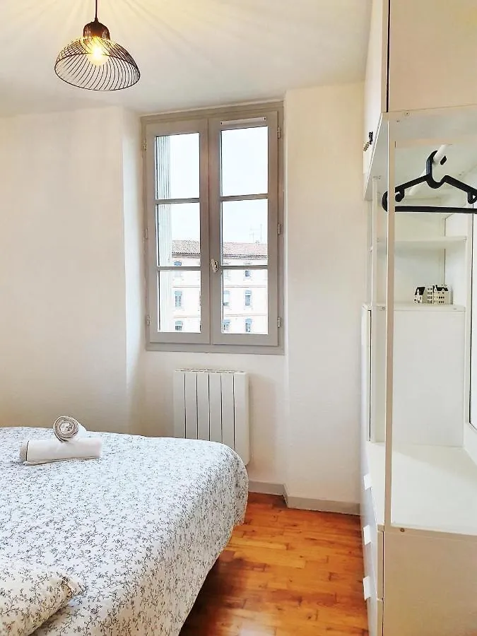 Charmant T1Bis Au Coeur De Toulouse Apartment 0*,